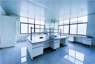 Laborasztalok Munkapadok